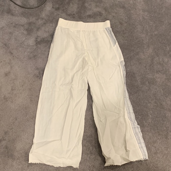 XCVI Wide Leg Linen Pants - Picture 4 of 5